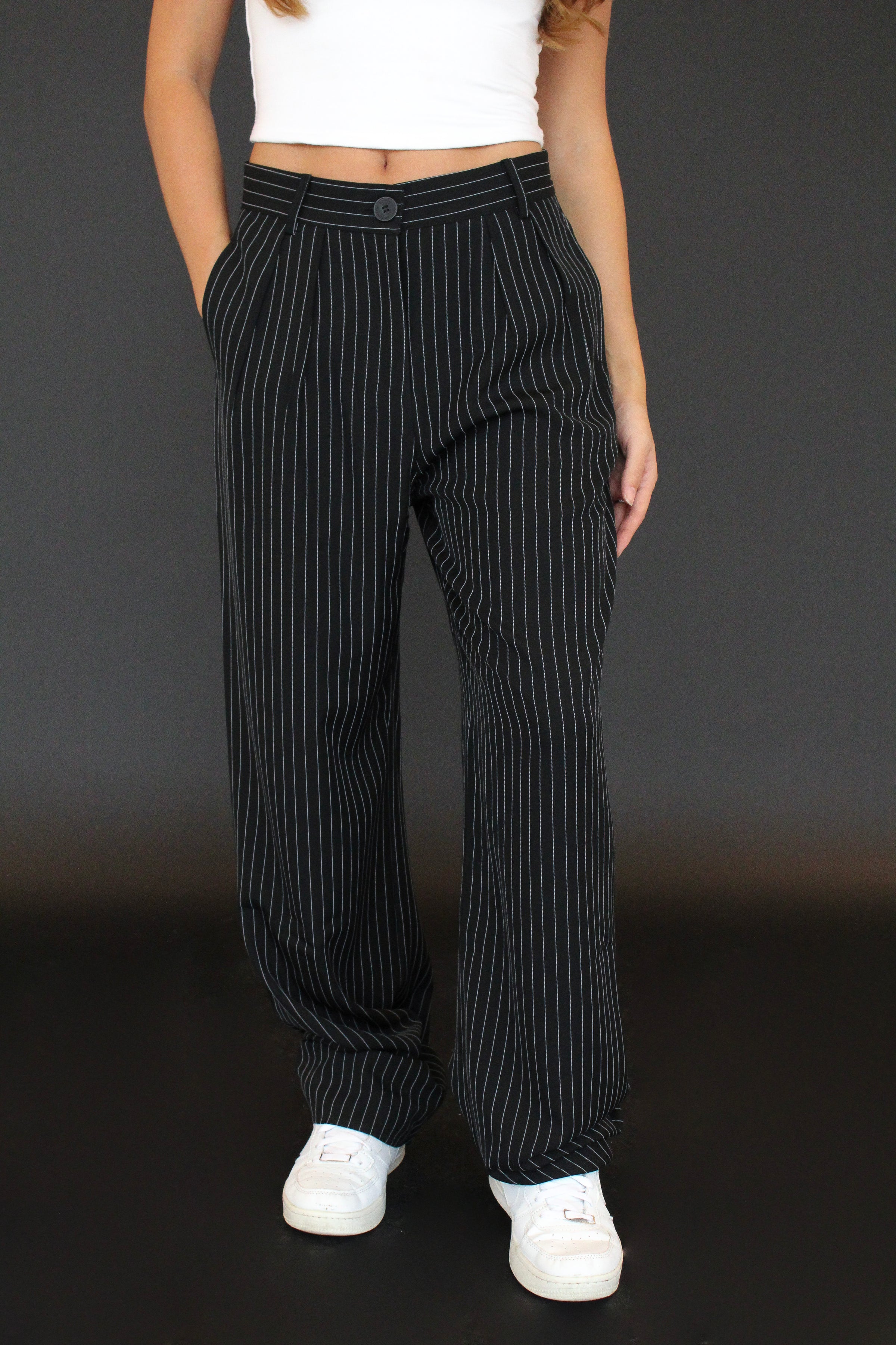 Stripe Pleated Pant